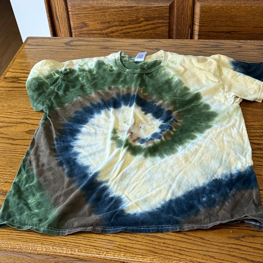 Women's Tie-Dye Short Sleeve Tee - Green, Brown, and Cream